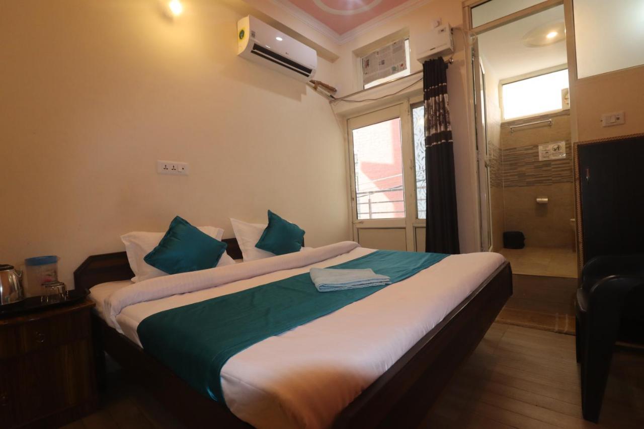 Triple One Hotel Tapovan Rishikesh,Near Laxman Jhula Bagian luar foto