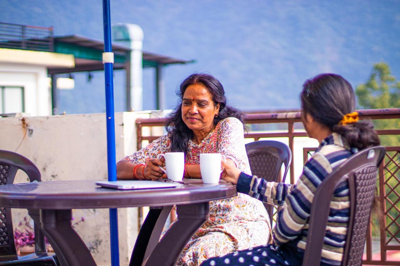 Triple One Hotel Tapovan Rishikesh,Near Laxman Jhula Bagian luar foto
